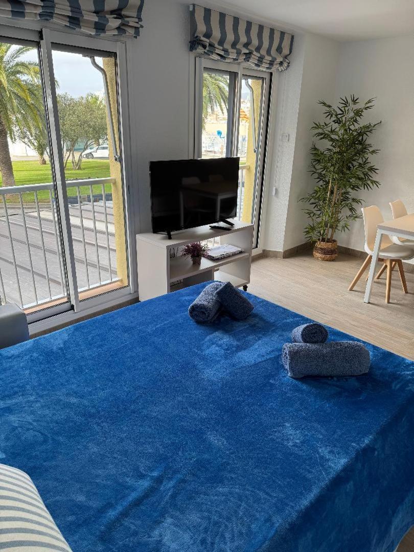 Loft Amb Vistes Al Mar By Apartaments La Catifa Palamos Bagian luar foto