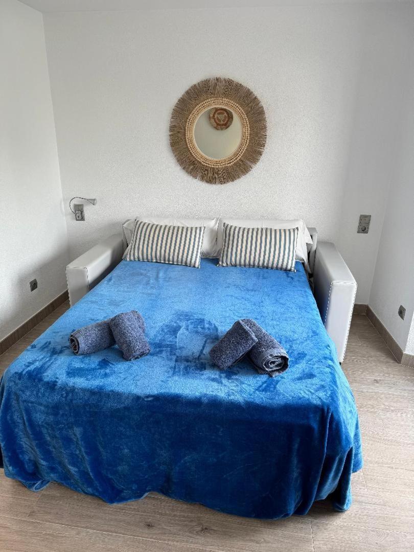 Loft Amb Vistes Al Mar By Apartaments La Catifa Palamos Bagian luar foto