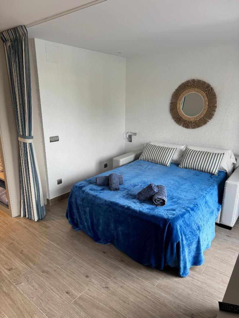 Loft Amb Vistes Al Mar By Apartaments La Catifa Palamos Bagian luar foto